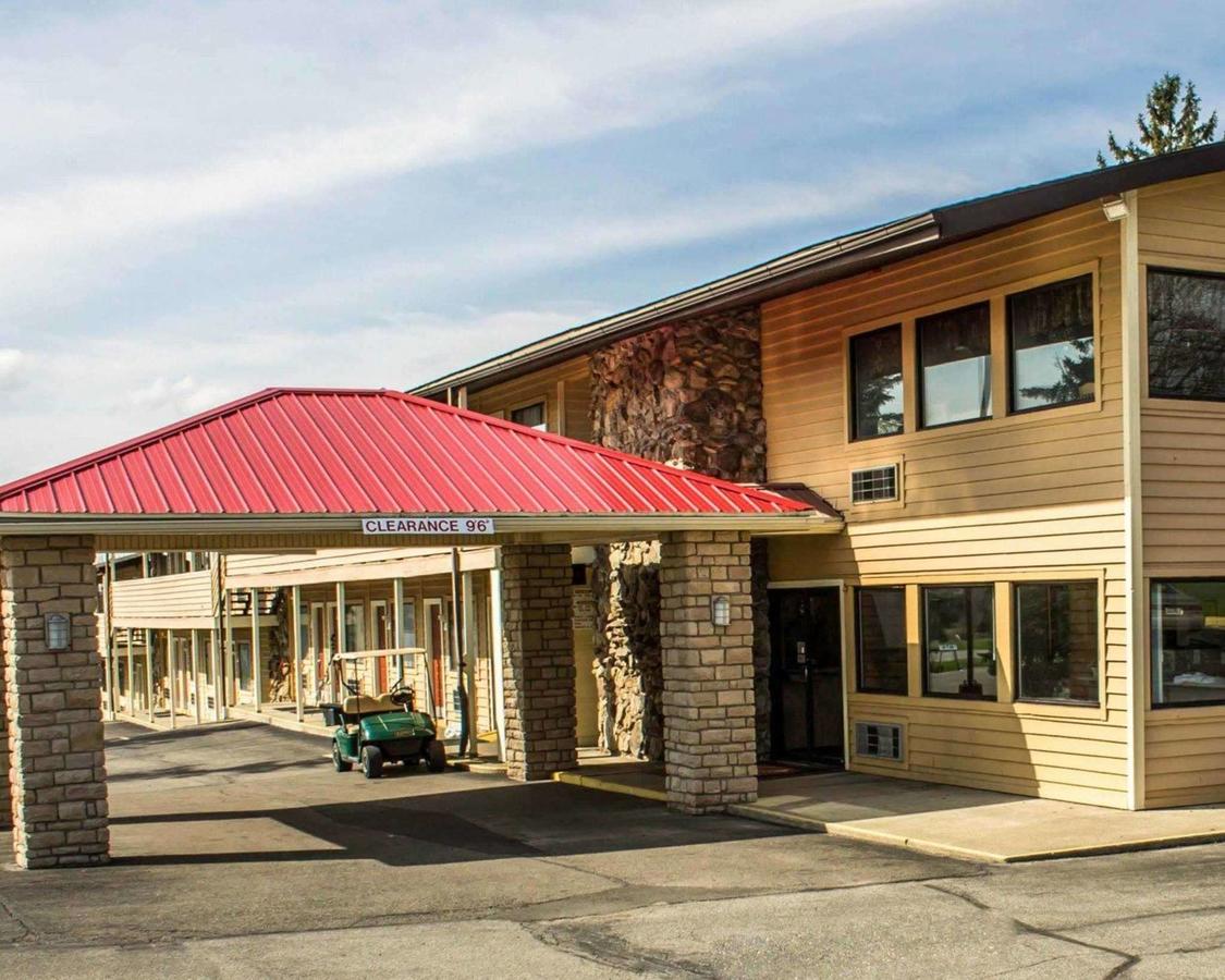 Econo Lodge Wooster - thumb 10
