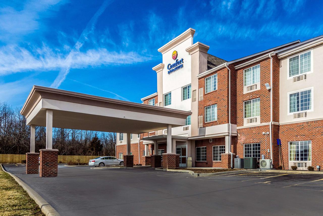 Comfort Inn & Suites Dayton North - thumb 0