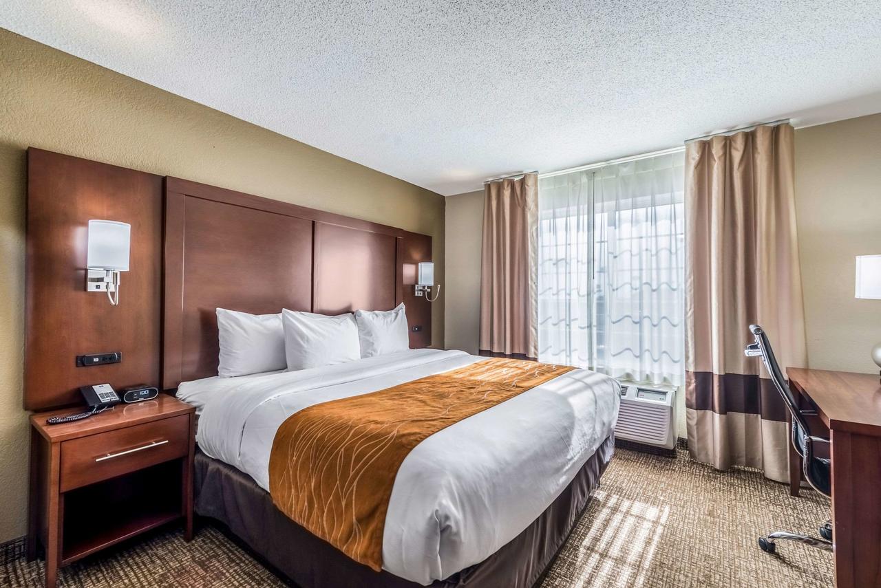 Comfort Inn & Suites Dayton North - thumb 40