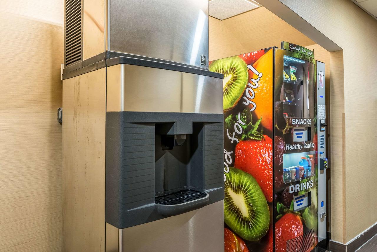 Comfort Inn & Suites Dayton North - thumb 17