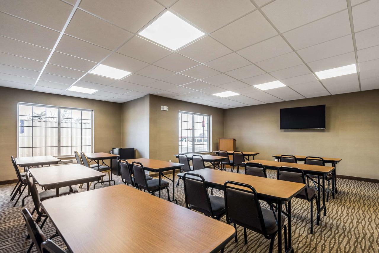 Comfort Inn & Suites Dayton North - thumb 28