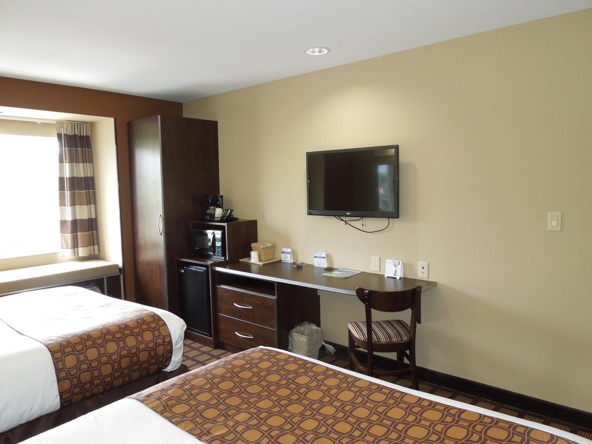 Microtel Inn And Suites North Canton - thumb 9