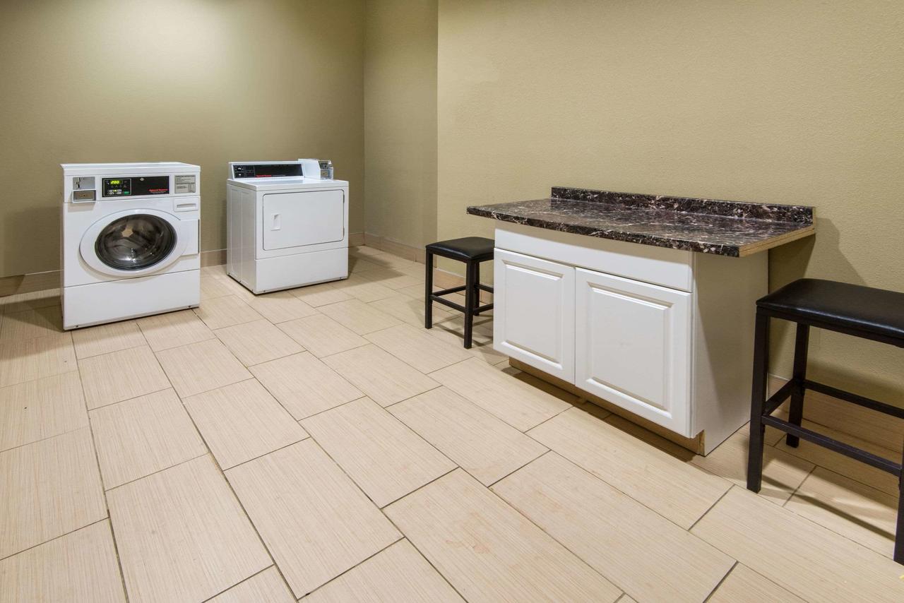 Microtel Inn And Suites North Canton - thumb 18