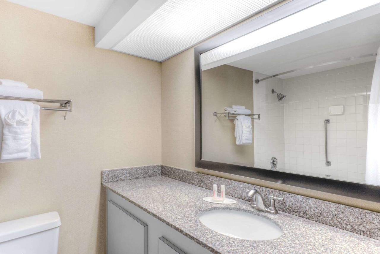 Howard Johnson By Wyndham Lima - thumb 39