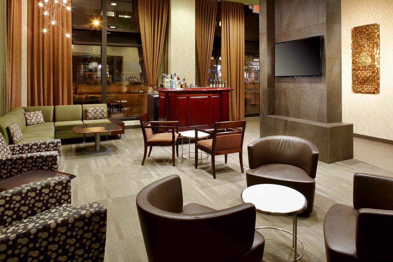 Hampton Inn Cleveland-Downtown - thumb 7