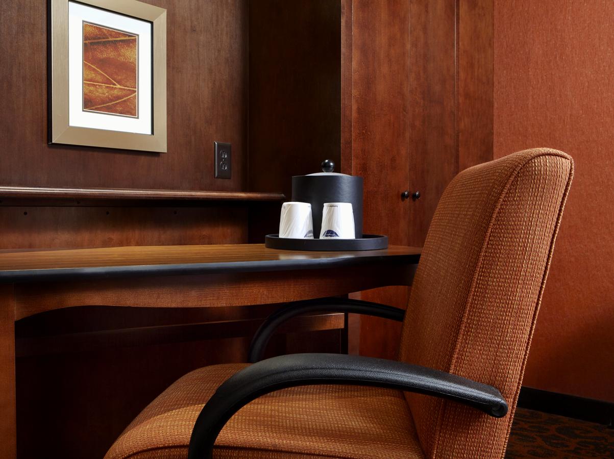 Hampton Inn Cleveland-Downtown - thumb 11