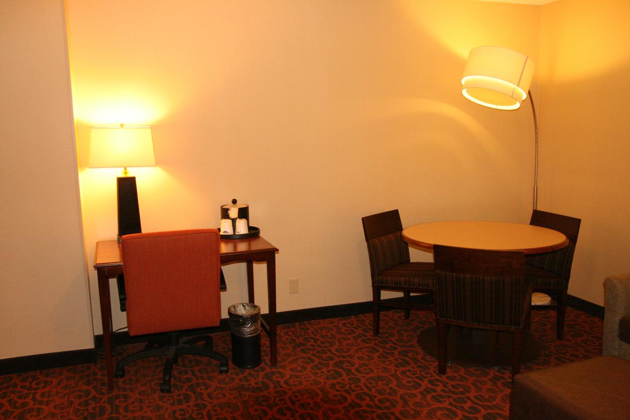 Hampton Inn Cleveland-Downtown - thumb 17