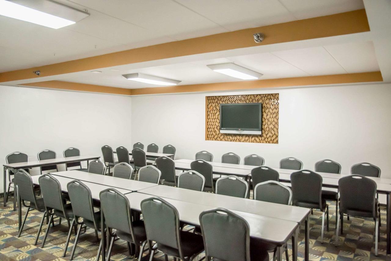 Comfort Inn Northeast Cincinnati - thumb 8