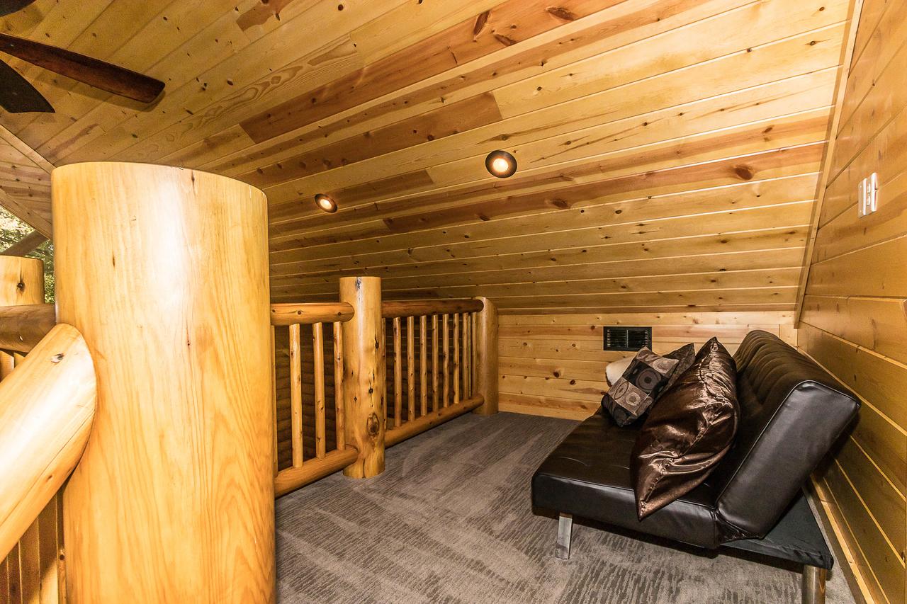 Hocking Hills Cabins & Resort Hemlock Haven - thumb 39