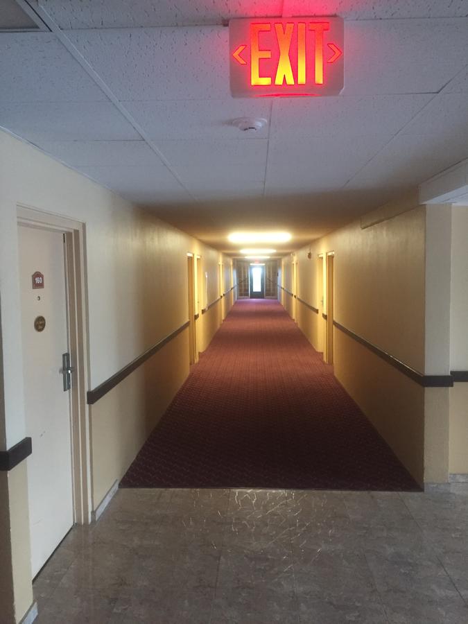 Wolf Inn Hotel - thumb 8