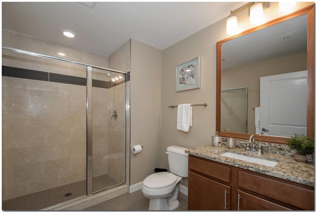 2br/2ba In The Heart Of Downtown - thumb 9