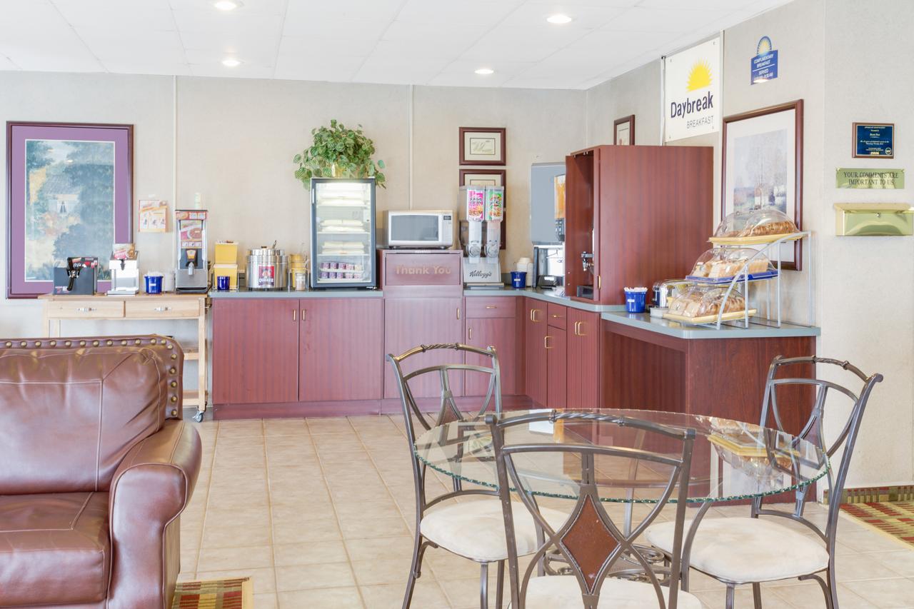 Days Inn By Wyndham Cambridge - thumb 6