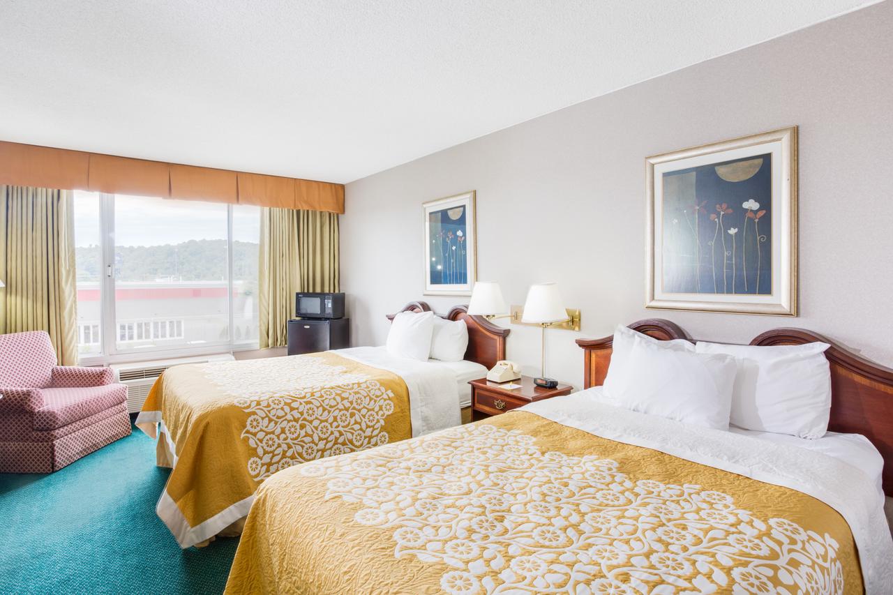 Days Inn By Wyndham Cambridge - thumb 12