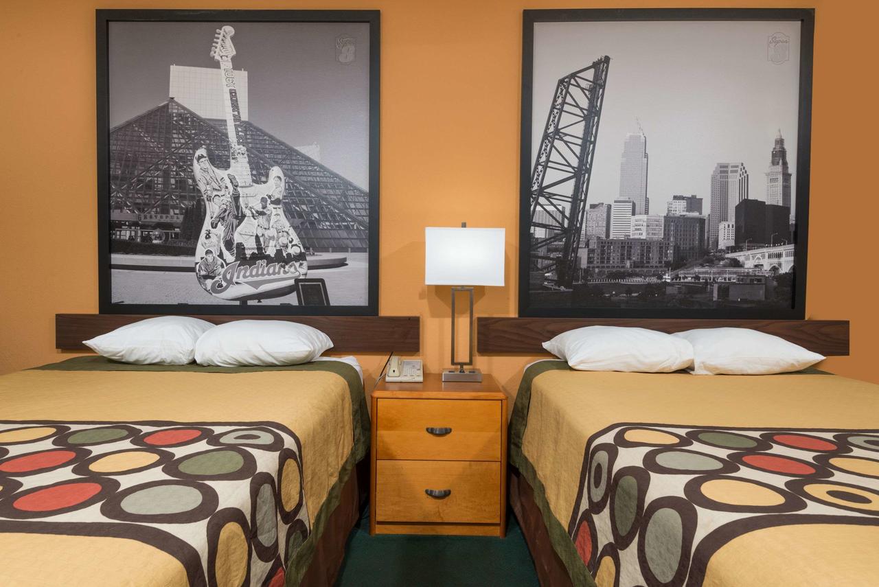 Super 8 By Wyndham Westlake/Cleveland - thumb 23