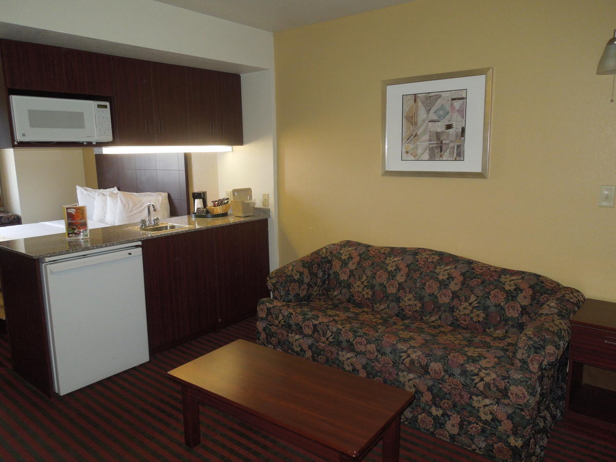 Bridgepointe Inn & Suites Toledo-Perrysburg-Rossford-Oregon-Maumee By Hollywood Casino - thumb 22