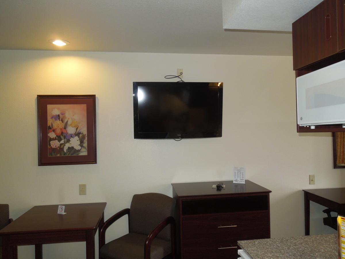 Bridgepointe Inn & Suites Toledo-Perrysburg-Rossford-Oregon-Maumee By Hollywood Casino - thumb 27