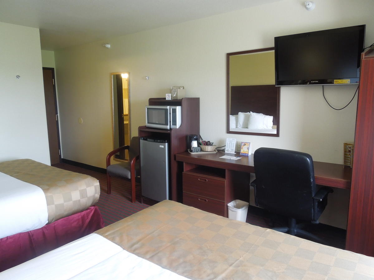 Bridgepointe Inn & Suites Toledo-Perrysburg-Rossford-Oregon-Maumee By Hollywood Casino - thumb 18