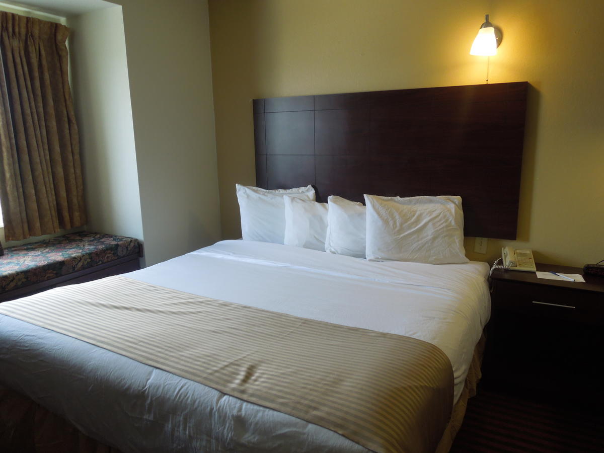 Bridgepointe Inn & Suites Toledo-Perrysburg-Rossford-Oregon-Maumee By Hollywood Casino - thumb 21