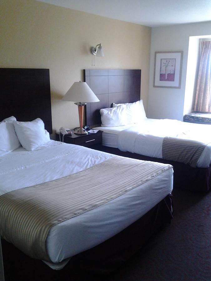 Bridgepointe Inn & Suites Toledo-Perrysburg-Rossford-Oregon-Maumee By Hollywood Casino - thumb 5