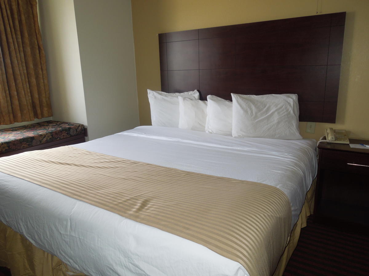 Bridgepointe Inn & Suites Toledo-Perrysburg-Rossford-Oregon-Maumee By Hollywood Casino - thumb 28