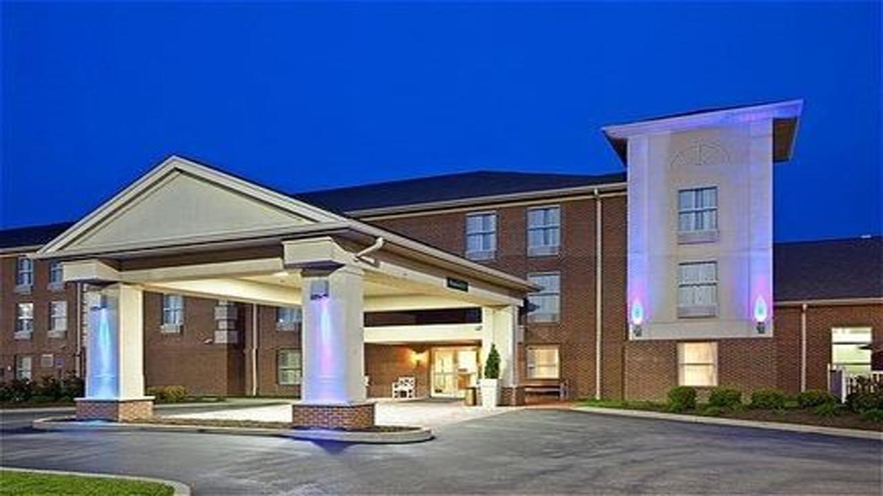 Holiday Inn Express Fairfield - thumb 3