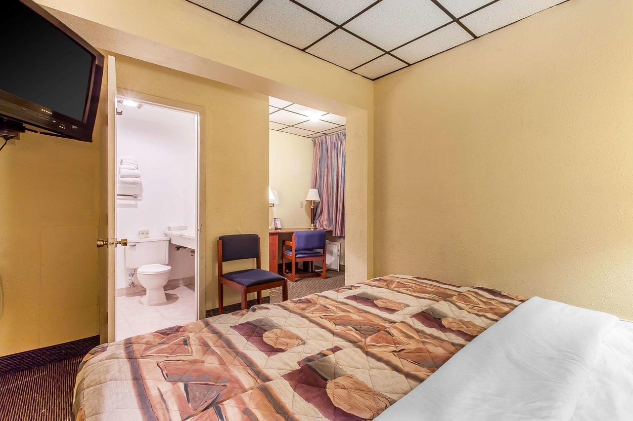 Rodeway Inn North - thumb 17