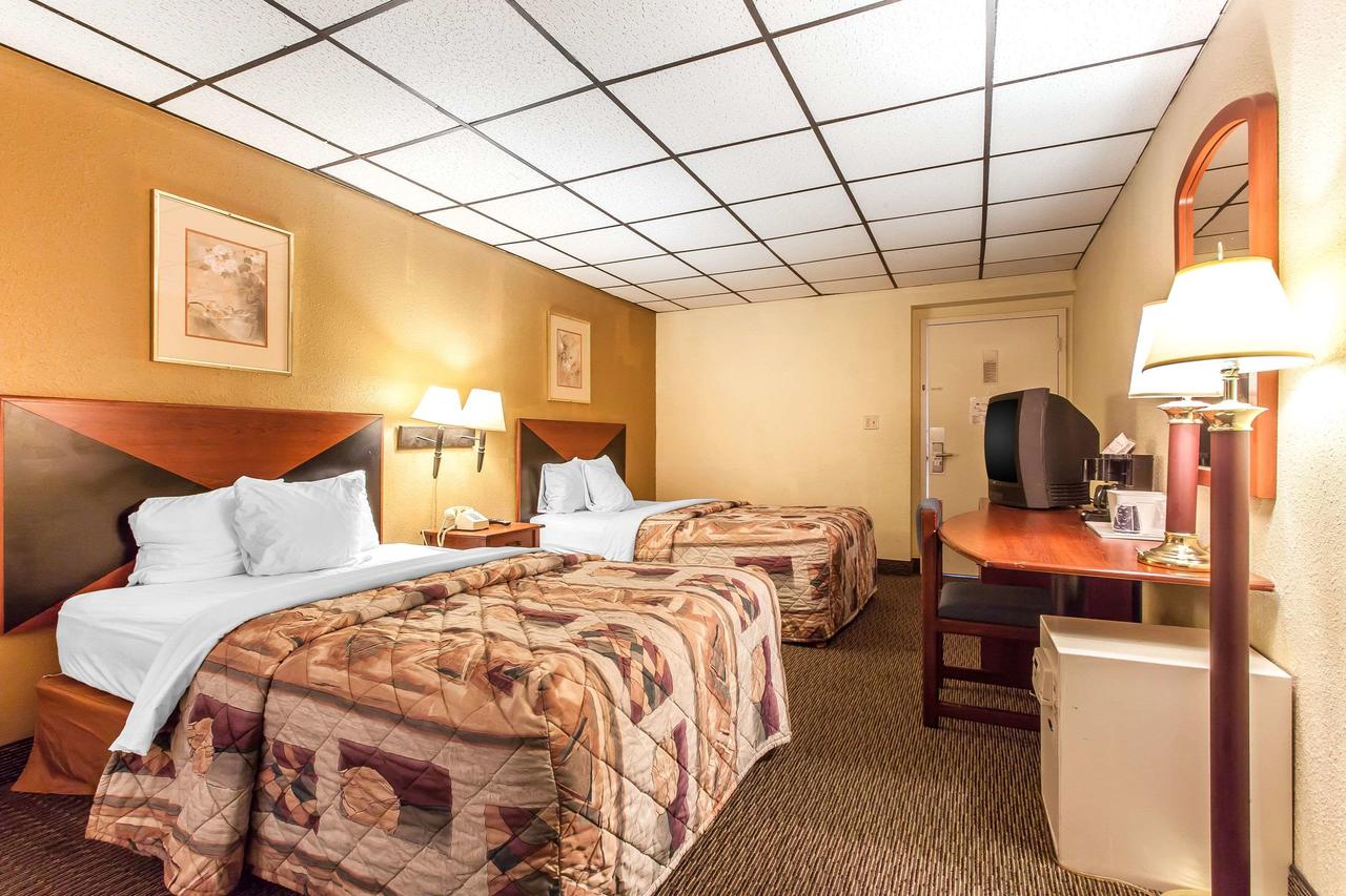 Rodeway Inn North - thumb 23