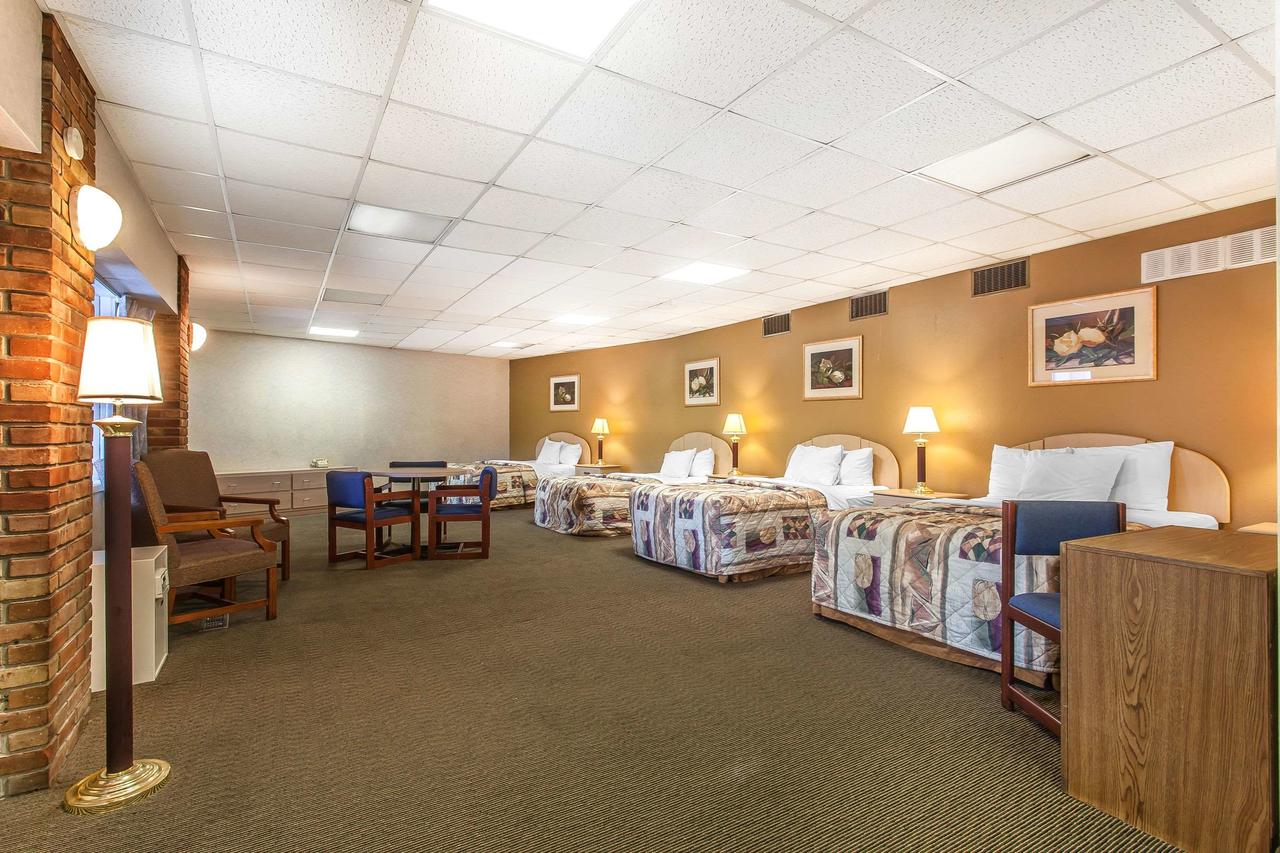 Rodeway Inn North - thumb 31