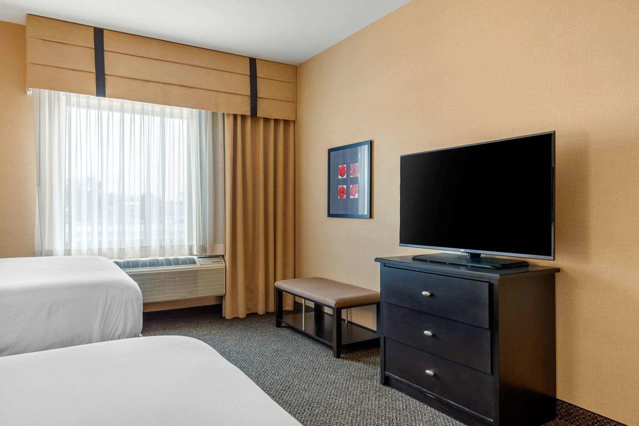 Cambria Hotel Akron - Canton Airport - thumb 3