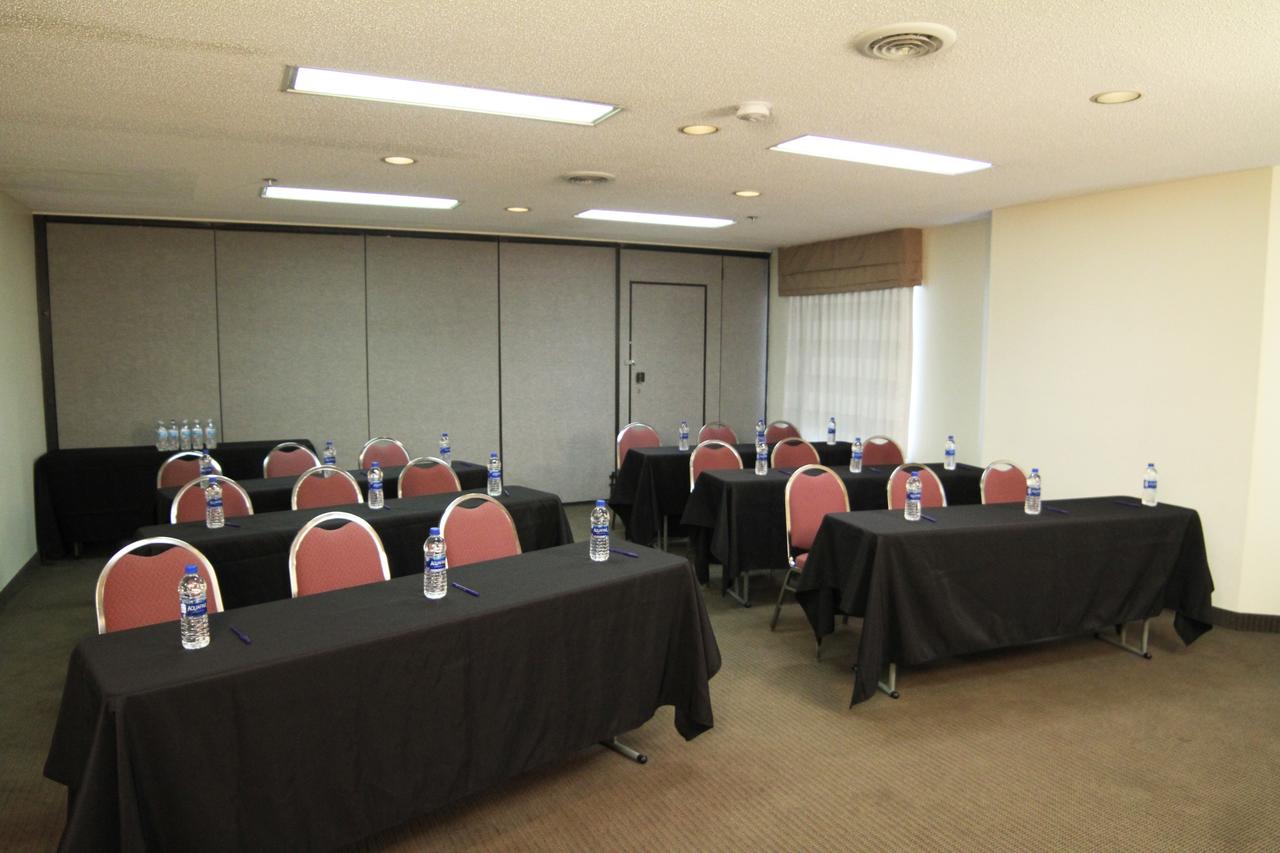 Sleep Inn Sandusky - thumb 9