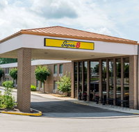 Super 8 by Wyndham Miamisburg Dayton S Area OH - USA Accommodation