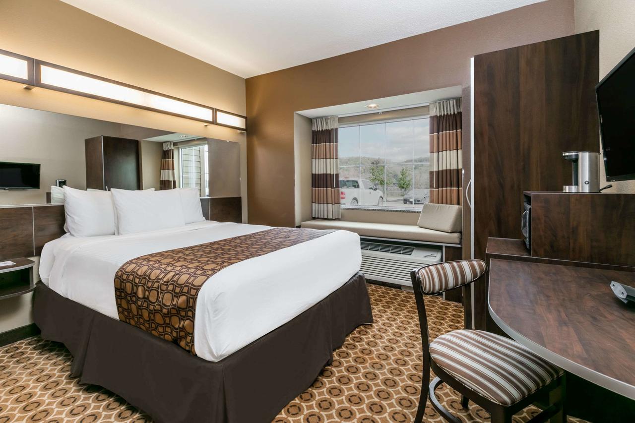 Microtel Inn & Suites By Wyndham Steubenville - thumb 29