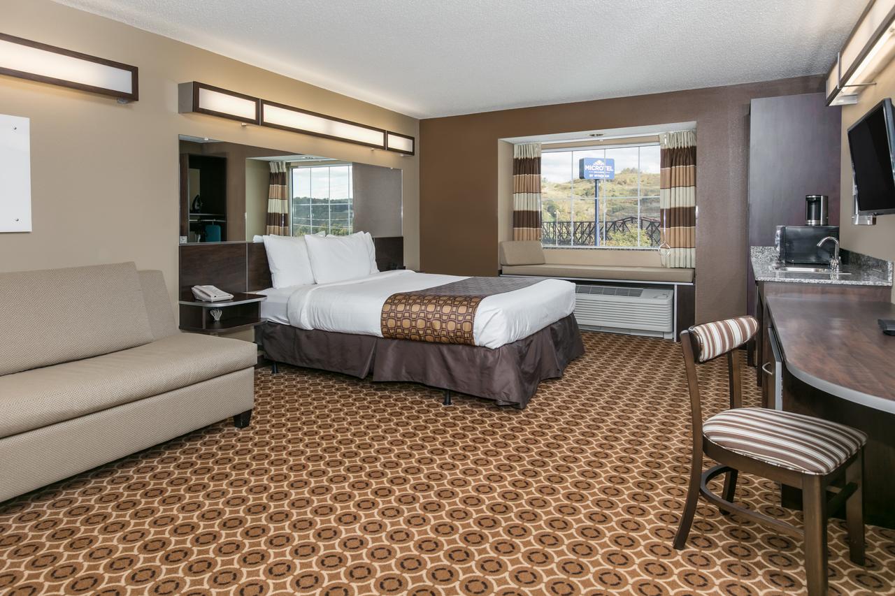 Microtel Inn & Suites By Wyndham Steubenville - thumb 13