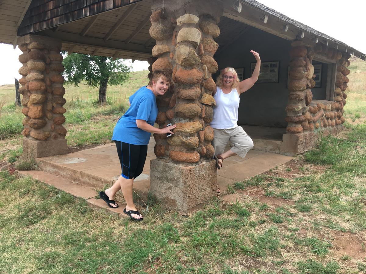 Blue Eyed Coyote BnB - thumb 28