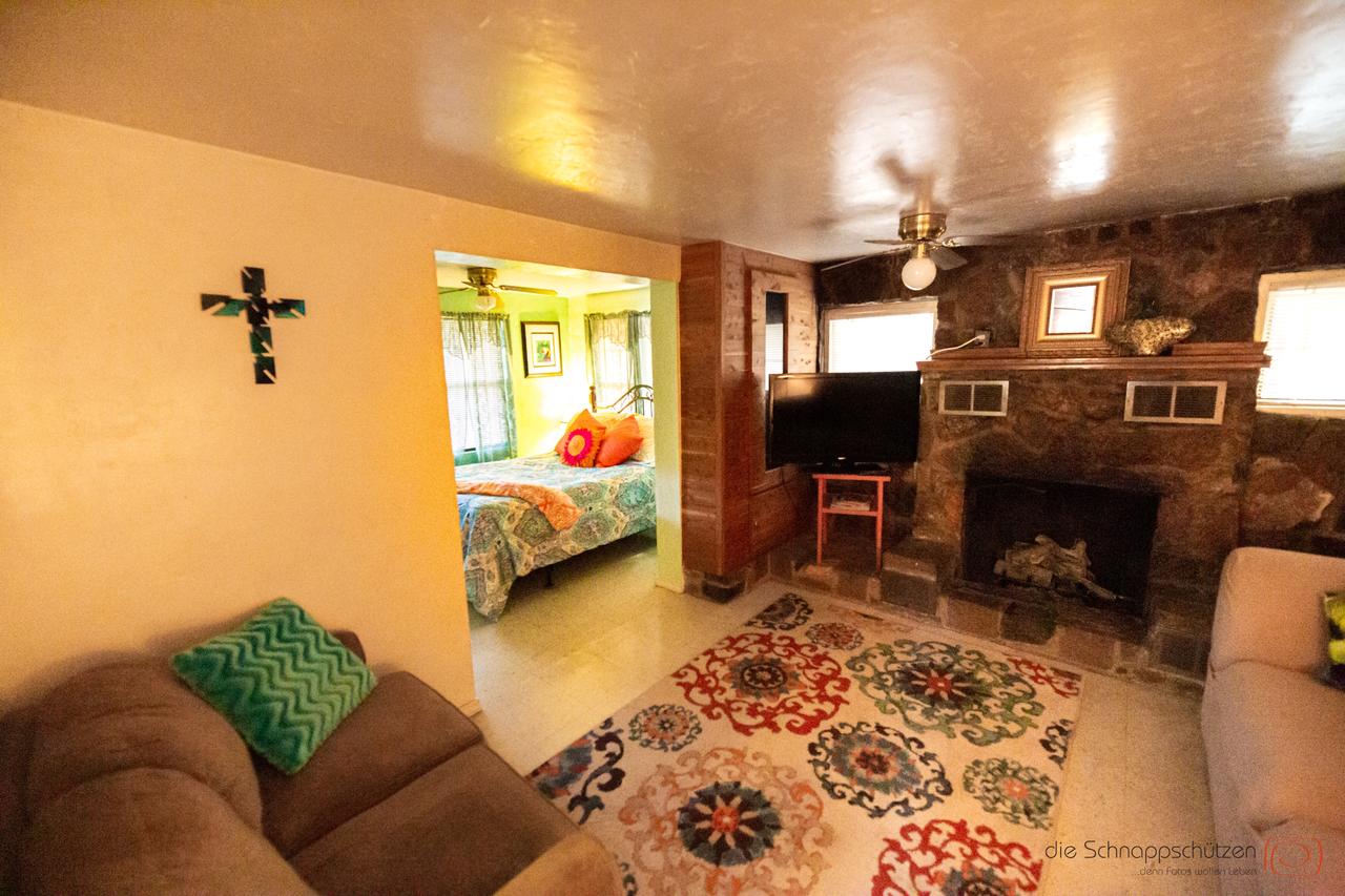 Blue Eyed Coyote BnB - thumb 1