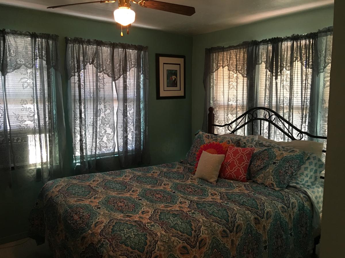 Blue Eyed Coyote BnB - thumb 12