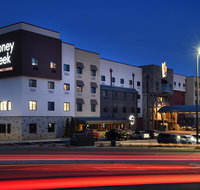Stoney Creek Hotel  Conference Center - Tulsa - USA Accommodation