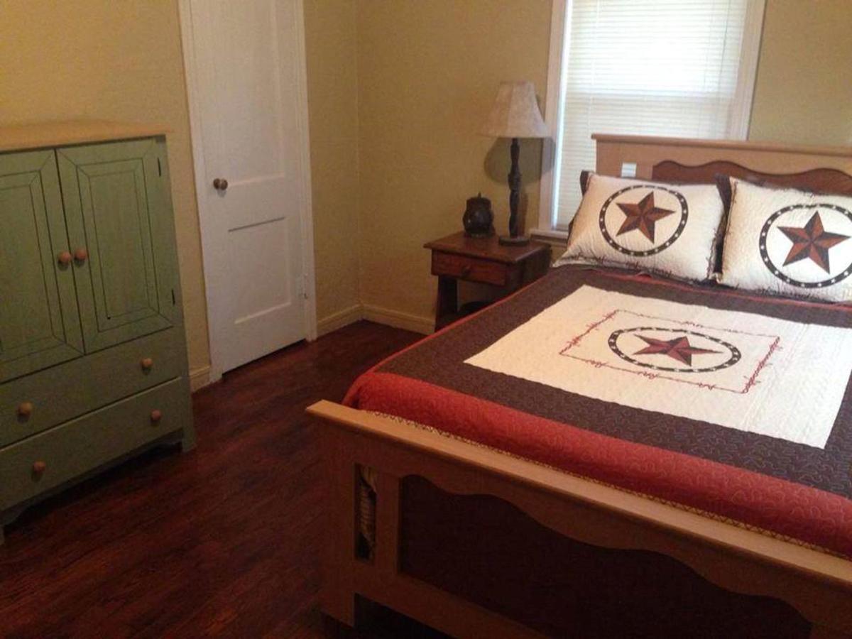 4 Bed Cowboy Home1 Mi Fort Sill - thumb 13