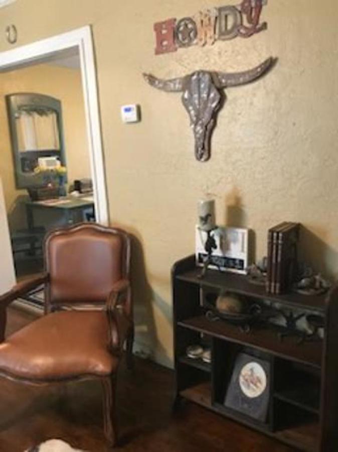 4 Bed Cowboy Home1 Mi Fort Sill - thumb 23