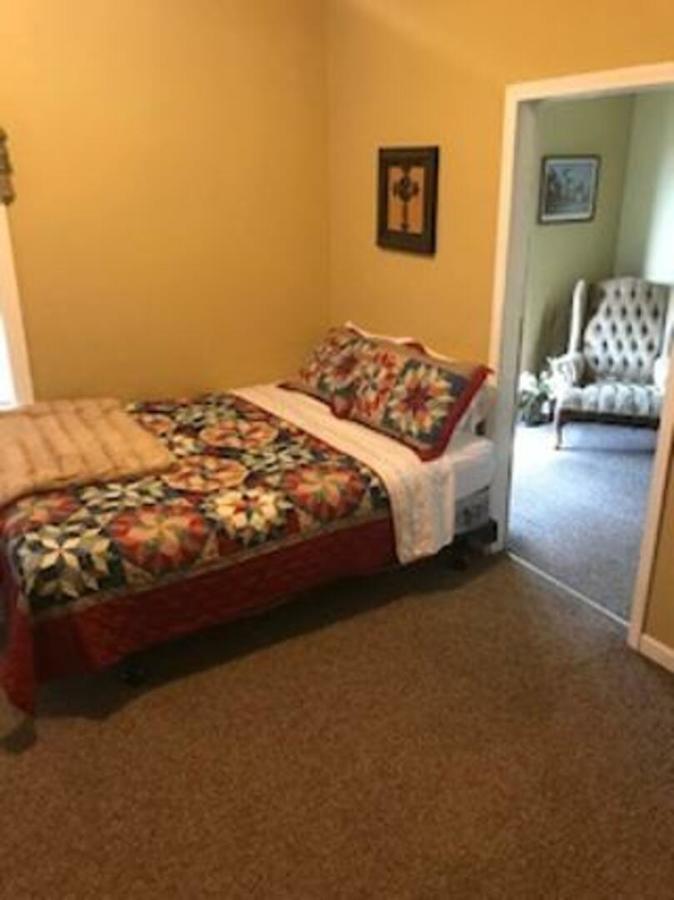 4 Bed Cowboy Home1 Mi Fort Sill - thumb 40