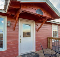 Red Cabin - USA Accommodation