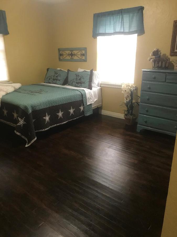5 Bed Cowboy Home 1 Mi To Fort Sill - thumb 14