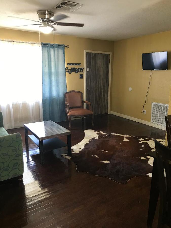 5 Bed Cowboy Home 1 Mi To Fort Sill - thumb 9
