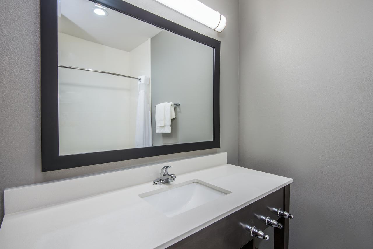 Holiday Inn Express & Suites Stillwater - University Area - thumb 20