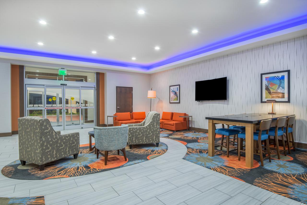Holiday Inn Express & Suites Stillwater - University Area - thumb 4