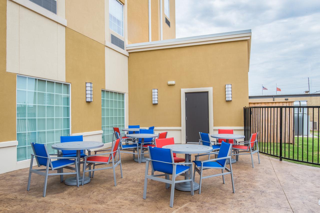 Holiday Inn Express & Suites Stillwater - University Area - thumb 8