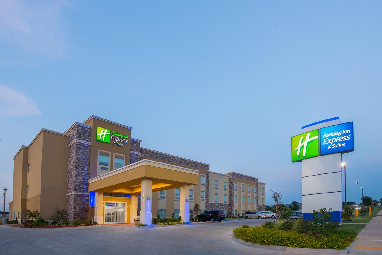 Holiday Inn Express & Suites Stillwater - University Area - thumb 0