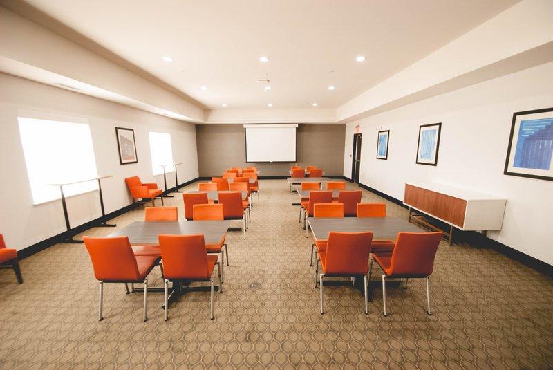 Holiday Inn Express & Suites Stillwater - University Area - thumb 6