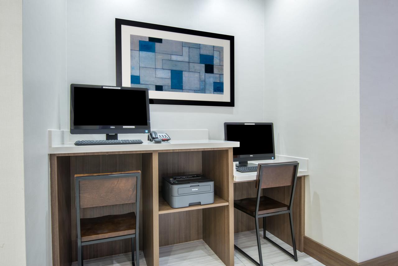 Holiday Inn Express & Suites Stillwater - University Area - thumb 3