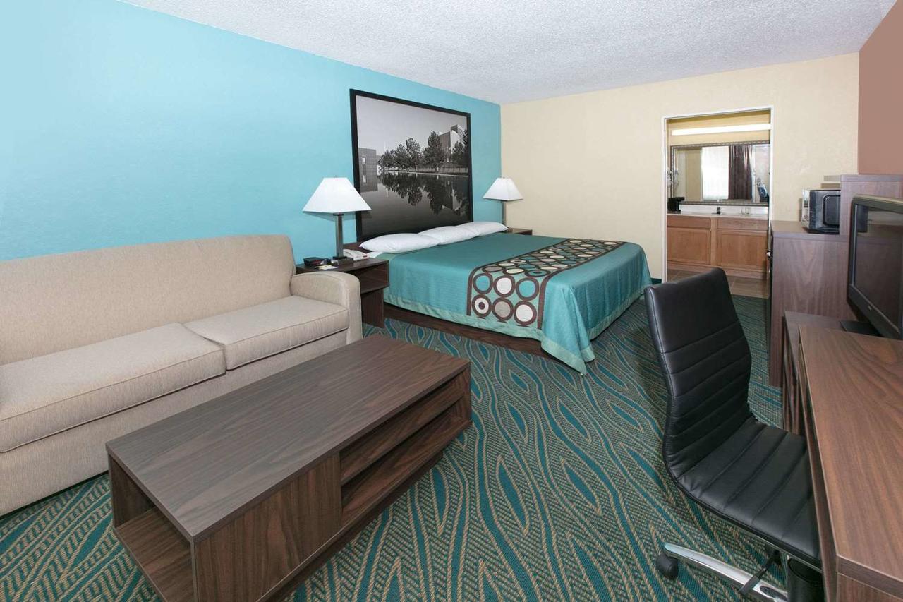 Super 8 By Wyndham Duncan - thumb 15